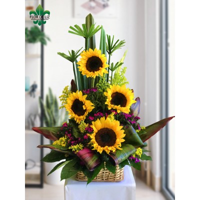 ADORABLE AMOR EN GIRASOLES NATURALES